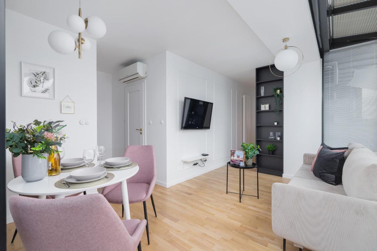 Politechnika Krakowska Apartment By Renters Prestige Экстерьер фото