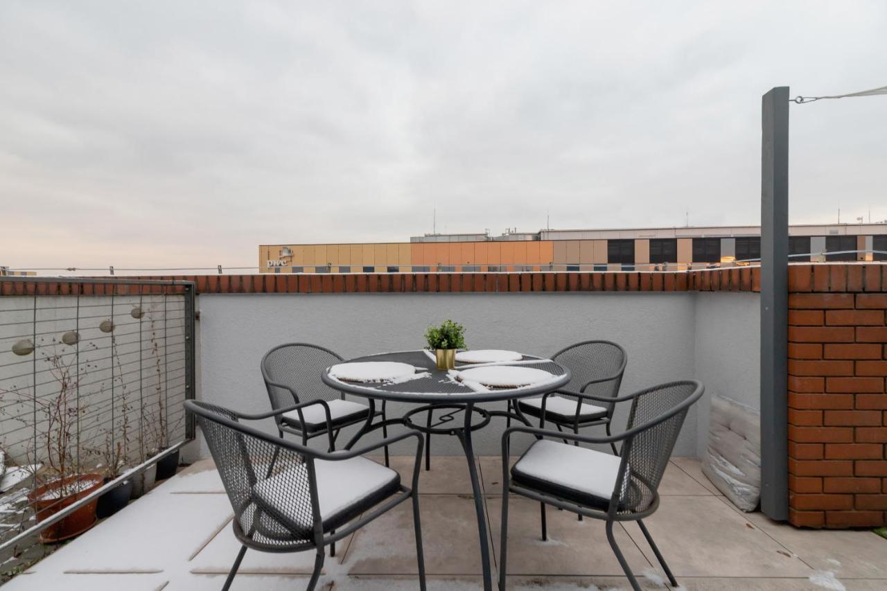 Politechnika Krakowska Apartment By Renters Prestige Экстерьер фото